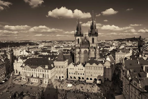 Kilise Our Lady Prag Manzarası Çatı Görünümünde Çek Cumhuriyeti Nde — Stok fotoğraf