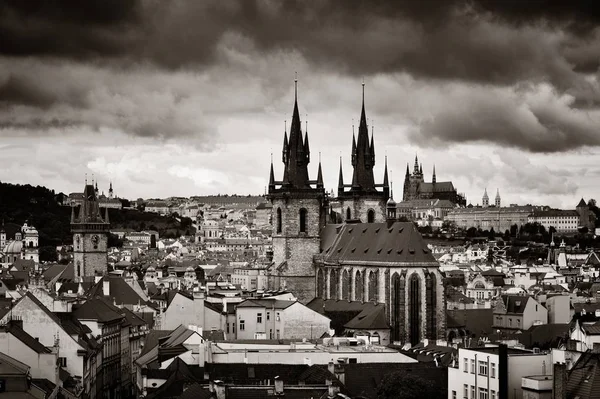 Frauenkirche Vor Und Prager Skyline Auf Dem Dach Der Tschechischen — Stockfoto