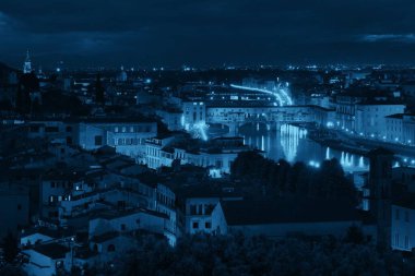 Geceleri Piazzale Michelangelo 'dan Floransa gökyüzü manzarası