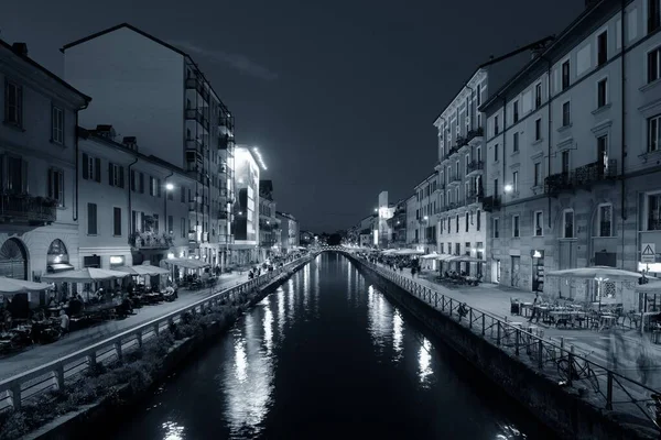 Naviglio Grande Canal Vida Nocturna Con Restaurante Bares Milán Italia — Foto de Stock