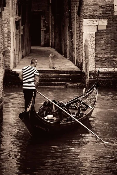 Góndola Canal Venecia Italia —  Fotos de Stock