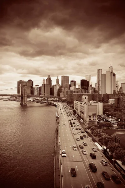 Distrito Financeiro Manhattan Com Arranha Céus Rodovia Sobre East River — Fotografia de Stock