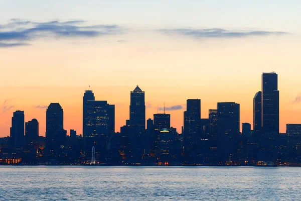 Seattle Východ Slunce Silueta Pohled Městskými Kancelářskými Budovami — Stock fotografie