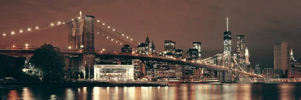 Manhattan Downtown Stadsutsikt Med Brooklyn Bron Natten — Stockfoto