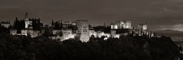 Granada Alhambra Vista Panorâmica Noite Sobre Montanha Espanha — Fotografia de Stock