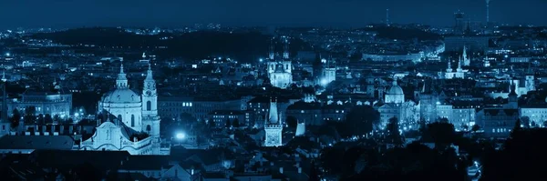 Vista Panorámica Del Horizonte Praga Con Edificios Históricos Por Noche — Foto de Stock