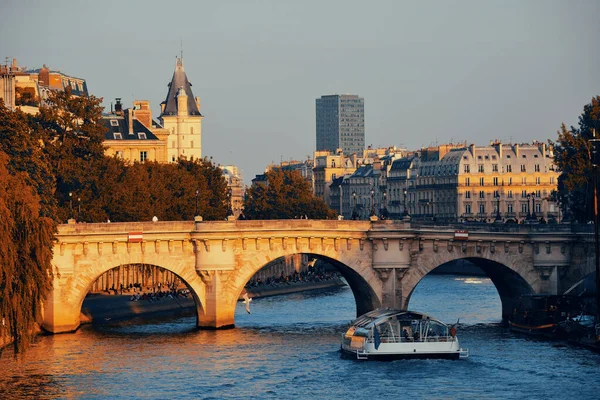 Rio Sena Arquitetura Histórica Paris França — Fotografia de Stock