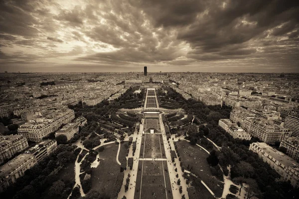 Skyline Van Parijs Uitzicht Het Dak Bij Zonsondergang Frankrijk — Stockfoto