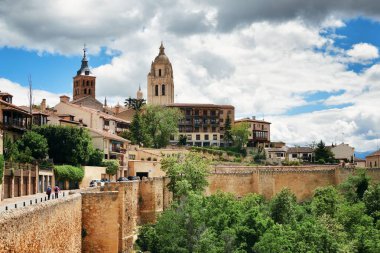 İspanya 'daki Segovia Katedrali' nin antik mimarisi. 