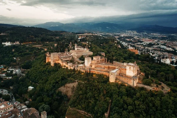 Alhambra Vista Aérea Noite Com Edifícios Históricos Granada Espanha — Fotografia de Stock