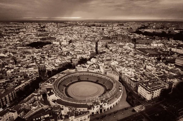 西班牙卡瓦列拉 塞维利亚皇家广场的空中景观 — 图库照片