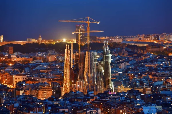 Sagrada Familia Panoramą Miasta Nocy Barcelonie Hiszpania — Zdjęcie stockowe