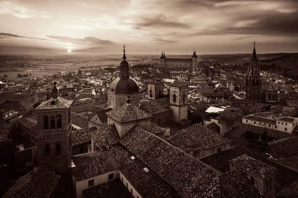 Flygfoto Över Toledo Stad Skyline Med Historiska Byggnader Spanien — Stockfoto