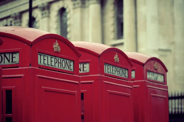 Caja Teléfono Roja Calle Con Arquitectura Histórica Londres — Foto de Stock