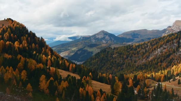 Pintoresco Paisaje Del Valle Alpino Dolomitas Italia — Vídeos de Stock