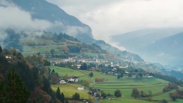 Picturesque Alpine Landscape Foggy Mountains Dolomites Italy — Stock Video