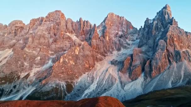 Vista Aérea Pôr Sol Paisagem Rochosa Pitoresca Dolomites Itália — Vídeo de Stock