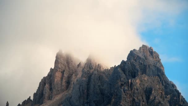 Picturesque Alpine Landscape Dolomites Italy Timelapse — ストック動画