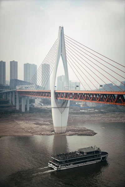 Chongqing barco ponte — Fotografia de Stock