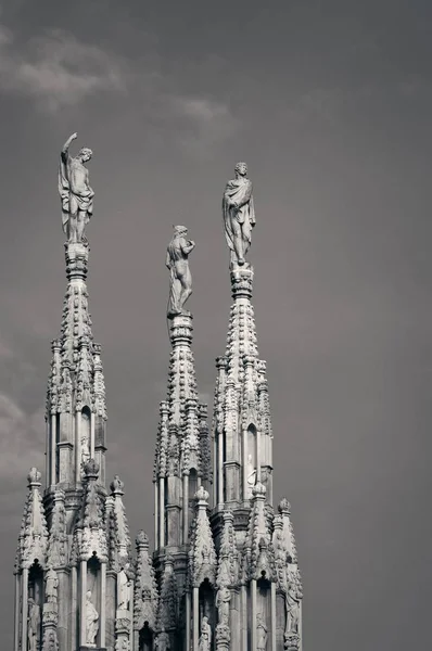 Scultura Duomo di Milano — Foto Stock