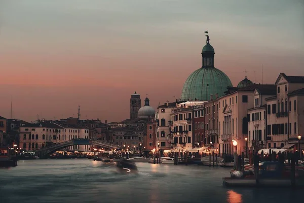 Pôr-do-sol grande canal Veneza — Fotografia de Stock