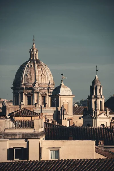 Takterrass med utsikt över Rom — Stockfoto