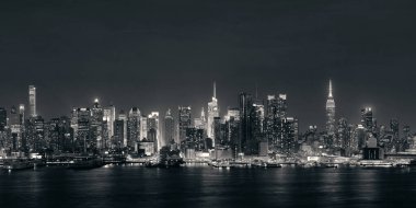 Midtown manzarası Hudson Nehri üzerinde