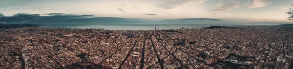 Vista aérea del horizonte de Barcelona —  Fotos de Stock