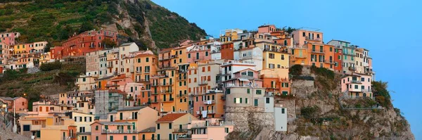 Cinque Terre 'deki Manarola binaları — Stok fotoğraf