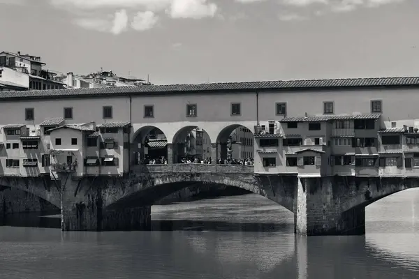 Florence Ponte Vecchio černá a bílá — Stock fotografie