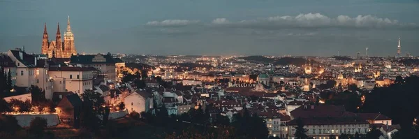 Geceleri Prag Şatosu — Stok fotoğraf