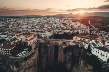 Ronda 'da yeni Köprü hava görüntüsü