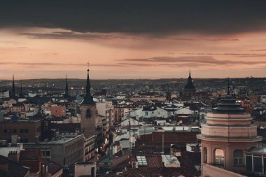 Madrid çatı görünümü 