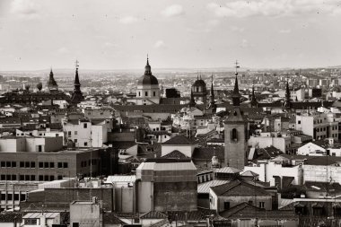 Madrid çatı görünümü 