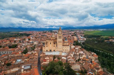 Segovia Katedrali hava görüntüsü 