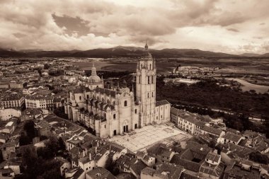 Segovia Katedrali hava görüntüsü 
