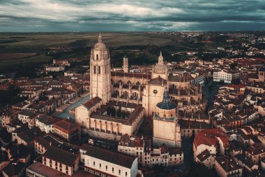 Segovia Katedrali hava görüntüsü 