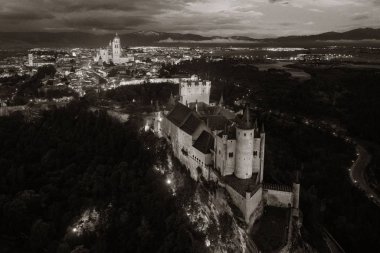 Alcazar of Segovia at night