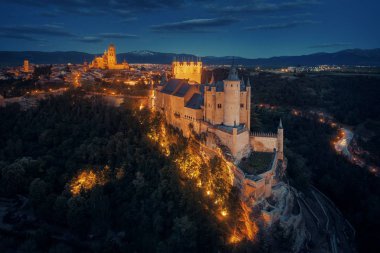 Alcazar of Segovia at night