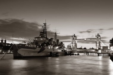 Thames Nehri Londra