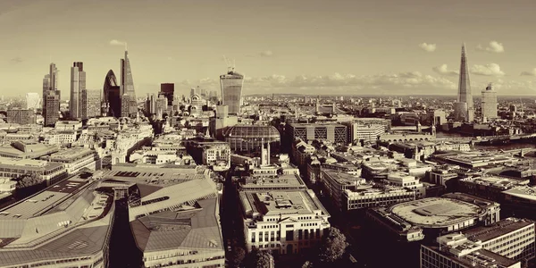 伦敦城市屋顶 — 图库照片