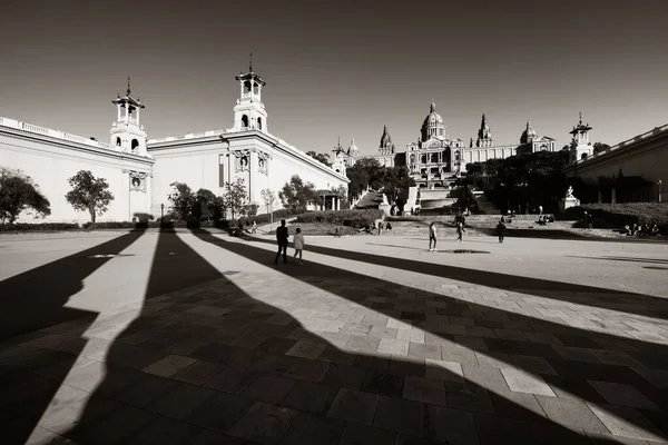 Pilar e Museu Nacional de Arte da Catalunha — Fotografia de Stock