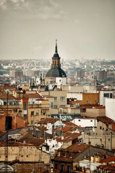 Madrid-uitkijktoren op het dak — Stockfoto