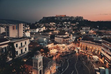 Atina manzarası çatı gece