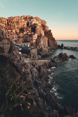 cinque terre içinde Manarola 