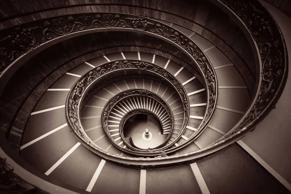 Spiral staircase — Stock Photo, Image