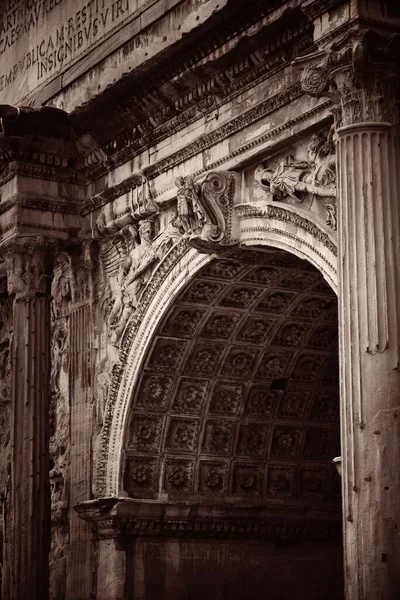 罗马论坛拱门 — 图库照片