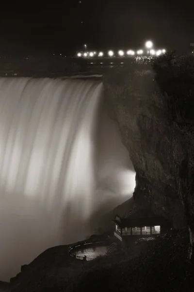 Niagarafälle Bei Nacht Als Die Berühmte Naturlandschaft Kanadas — Stockfoto