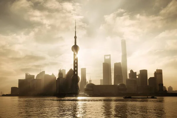 Manhã Xangai Com Céu Ensolarado Reflexões Água China — Fotografia de Stock