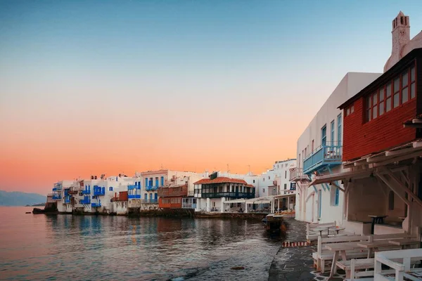 Klein Venedig Und Traditionelle Griechische Architektur Bei Sonnenuntergang Auf Der — Stockfoto